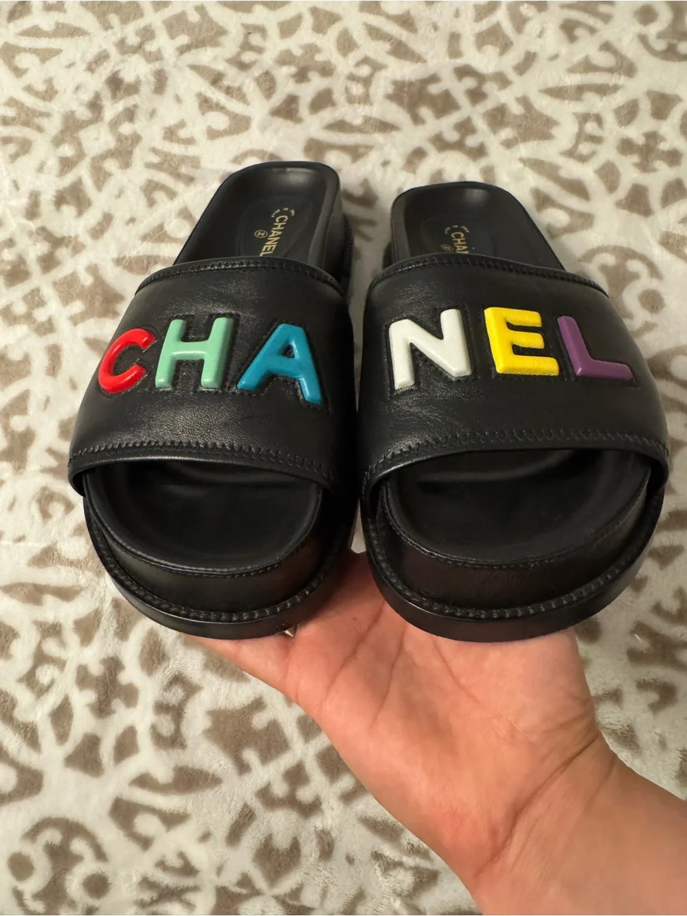 CHANEL ‘22 Black Multicolor Logo Leather Slides 39